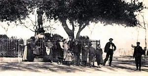 1281- Tlemcen - Place2 de la Victoire